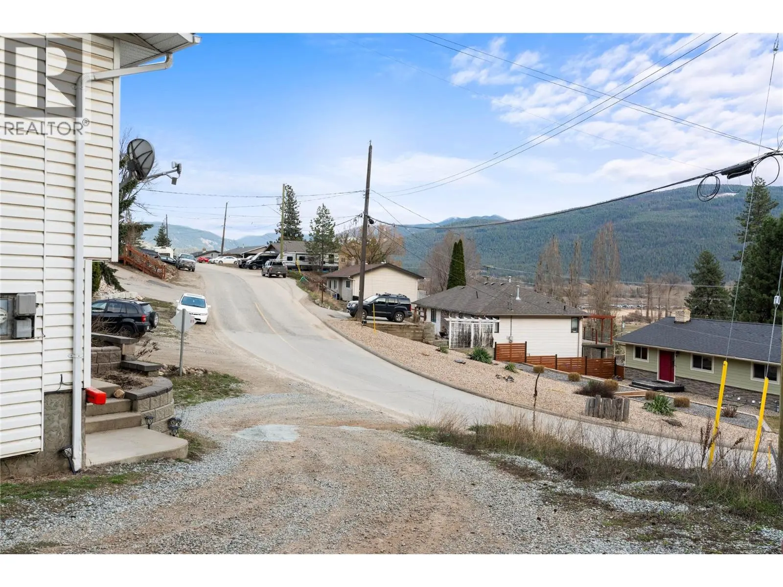 1718 Grandview Avenue. Lumby, British Columbia