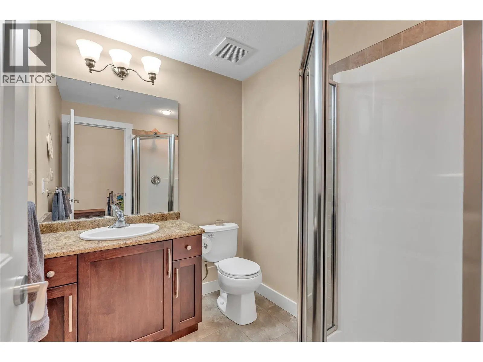 13615 Victoria Road N Unit# 206. Summerland, British Columbia