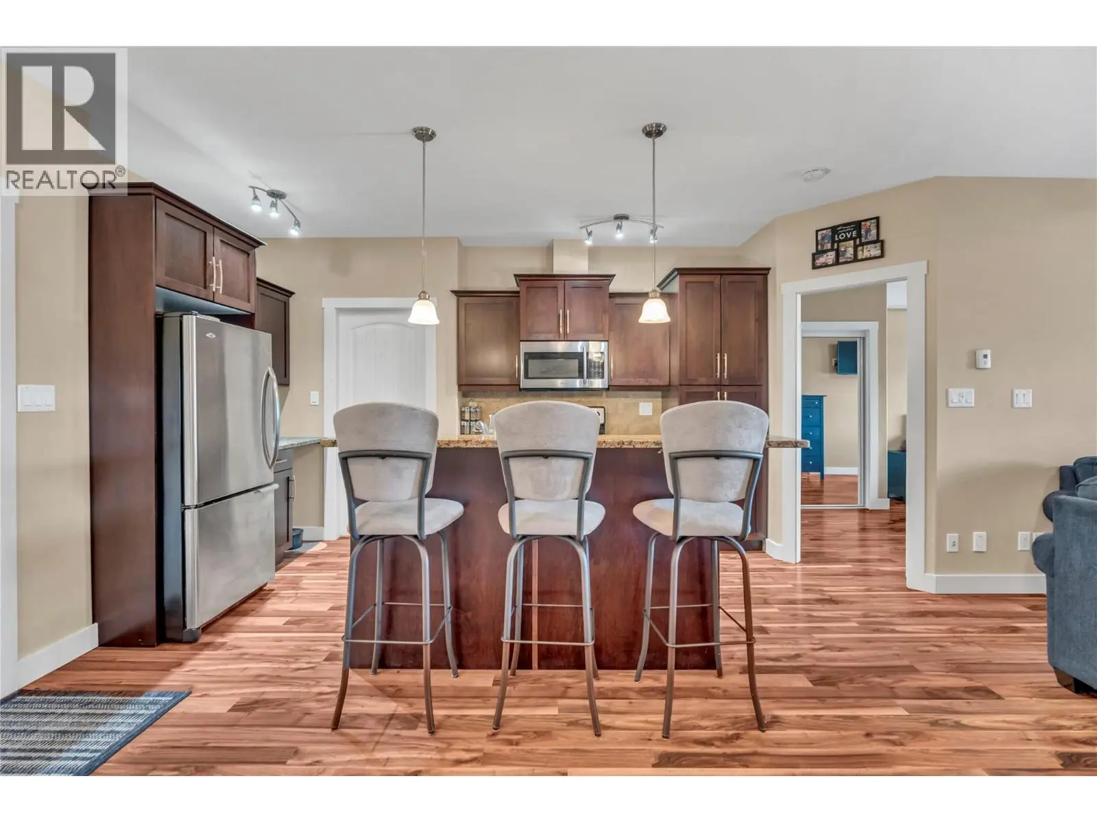 13615 Victoria Road N Unit# 206. Summerland, British Columbia