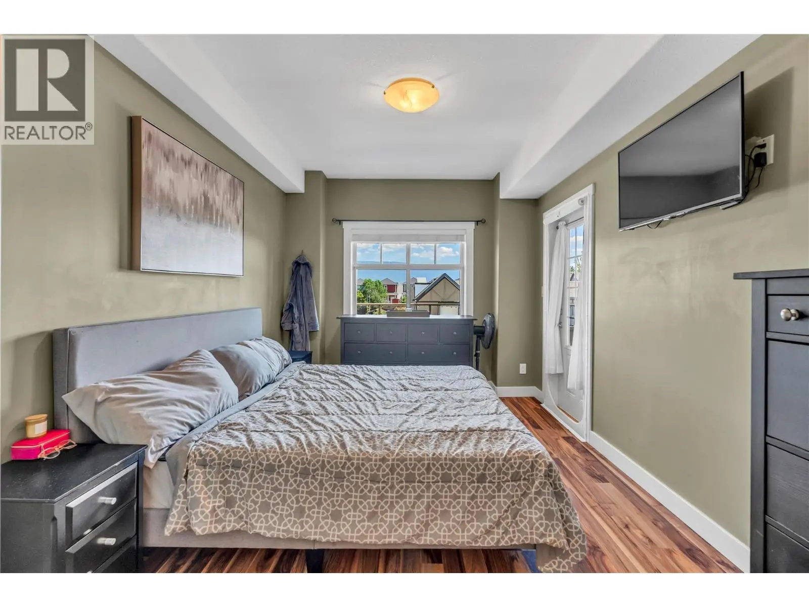 13615 Victoria Road N Unit# 206. Summerland, British Columbia