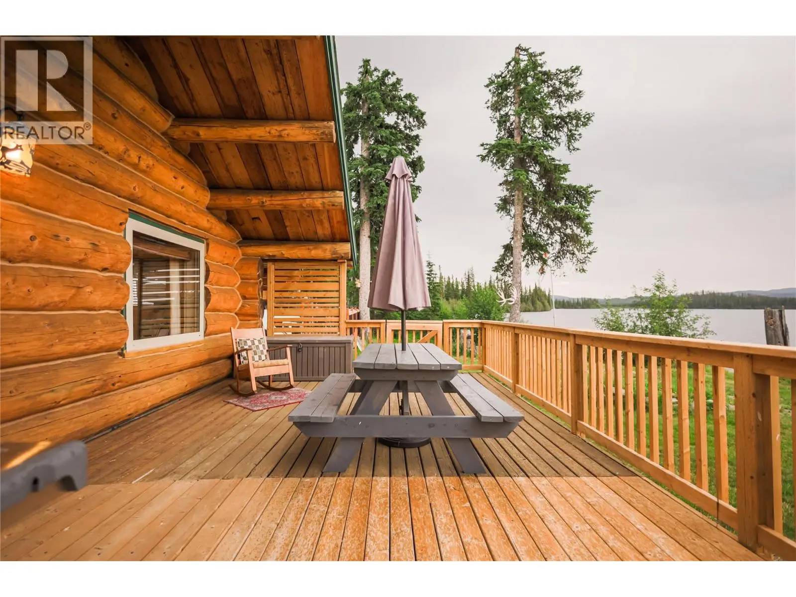 Cabin 10 Hatheume Lake Lodge. Peachland, British Columbia
