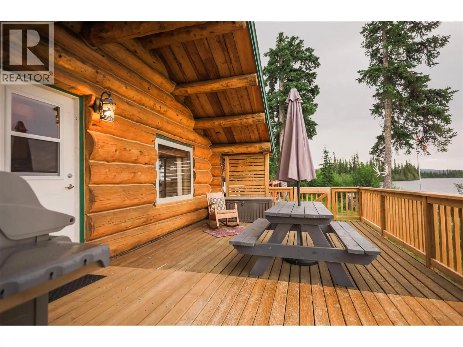 Cabin 10 Hatheume Lake Lodge. Peachland, British Columbia