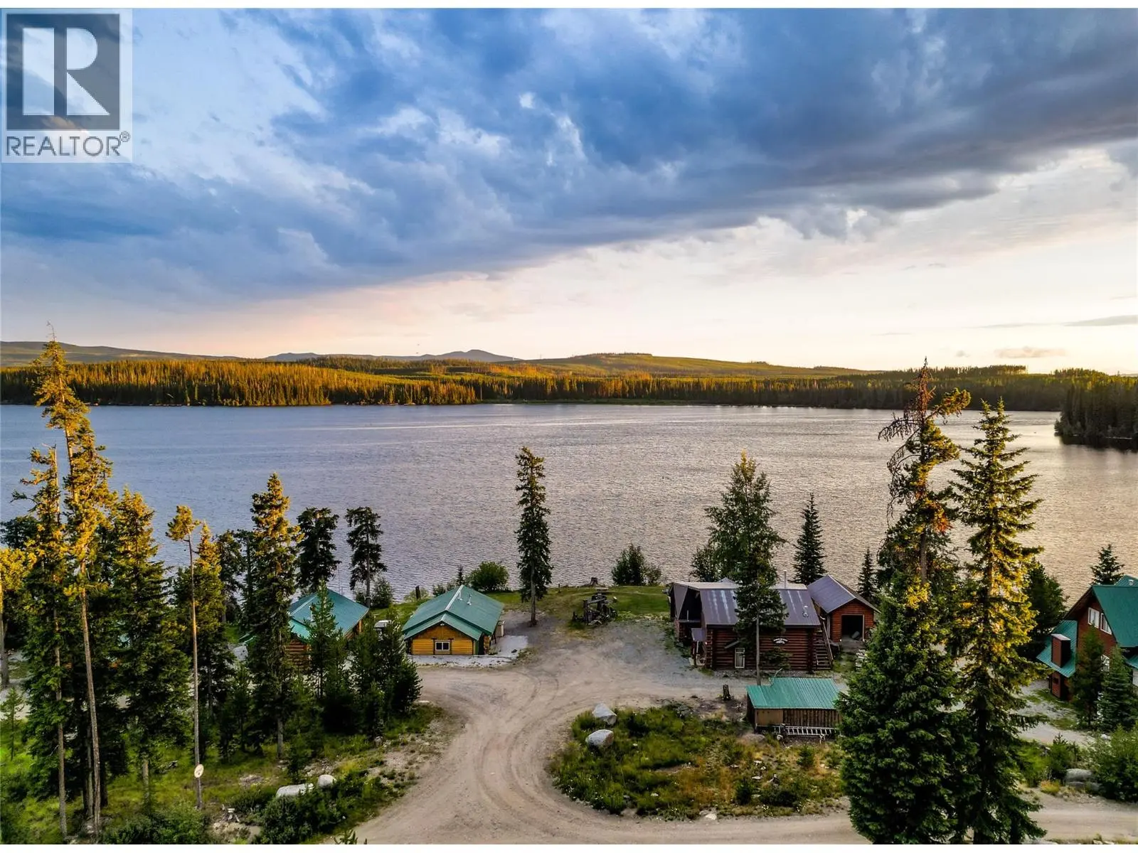 Cabin 10 Hatheume Lake Lodge. Peachland, British Columbia
