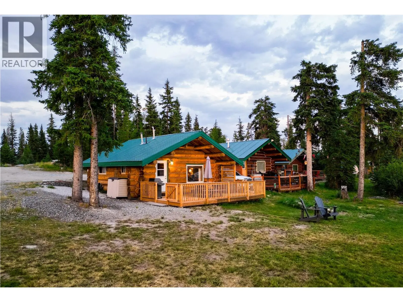 Cabin 10 Hatheume Lake Lodge. Peachland, British Columbia