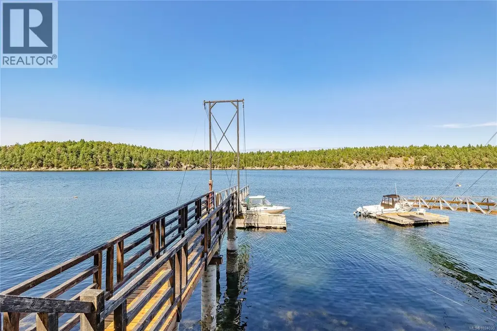 659 Wilks Rd, Mayne Island
