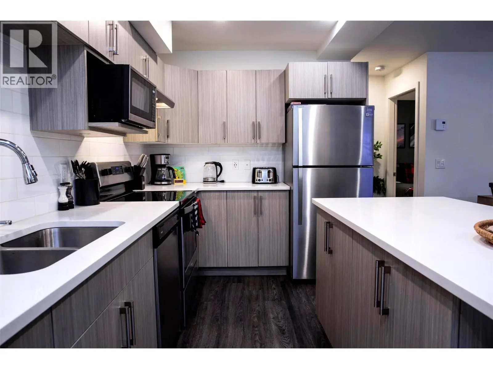1901 Nels Nelson Crescent Unit# 5101. Revelstoke, British Columbia