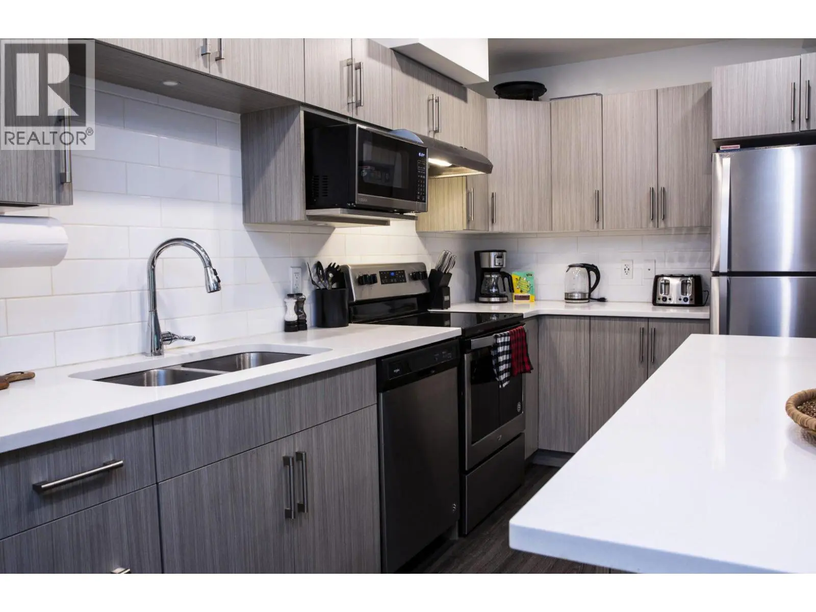 1901 Nels Nelson Crescent Unit# 5101. Revelstoke, British Columbia