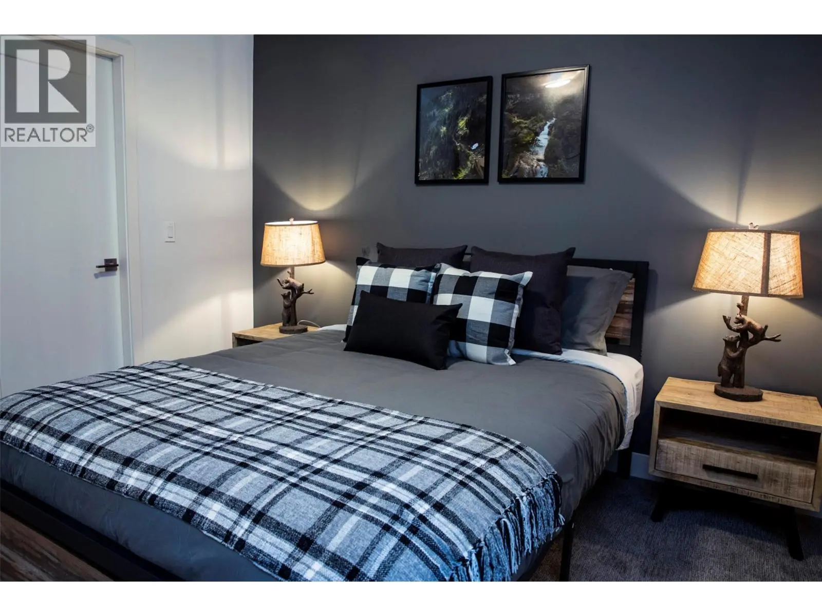 1901 Nels Nelson Crescent Unit# 5101. Revelstoke, British Columbia