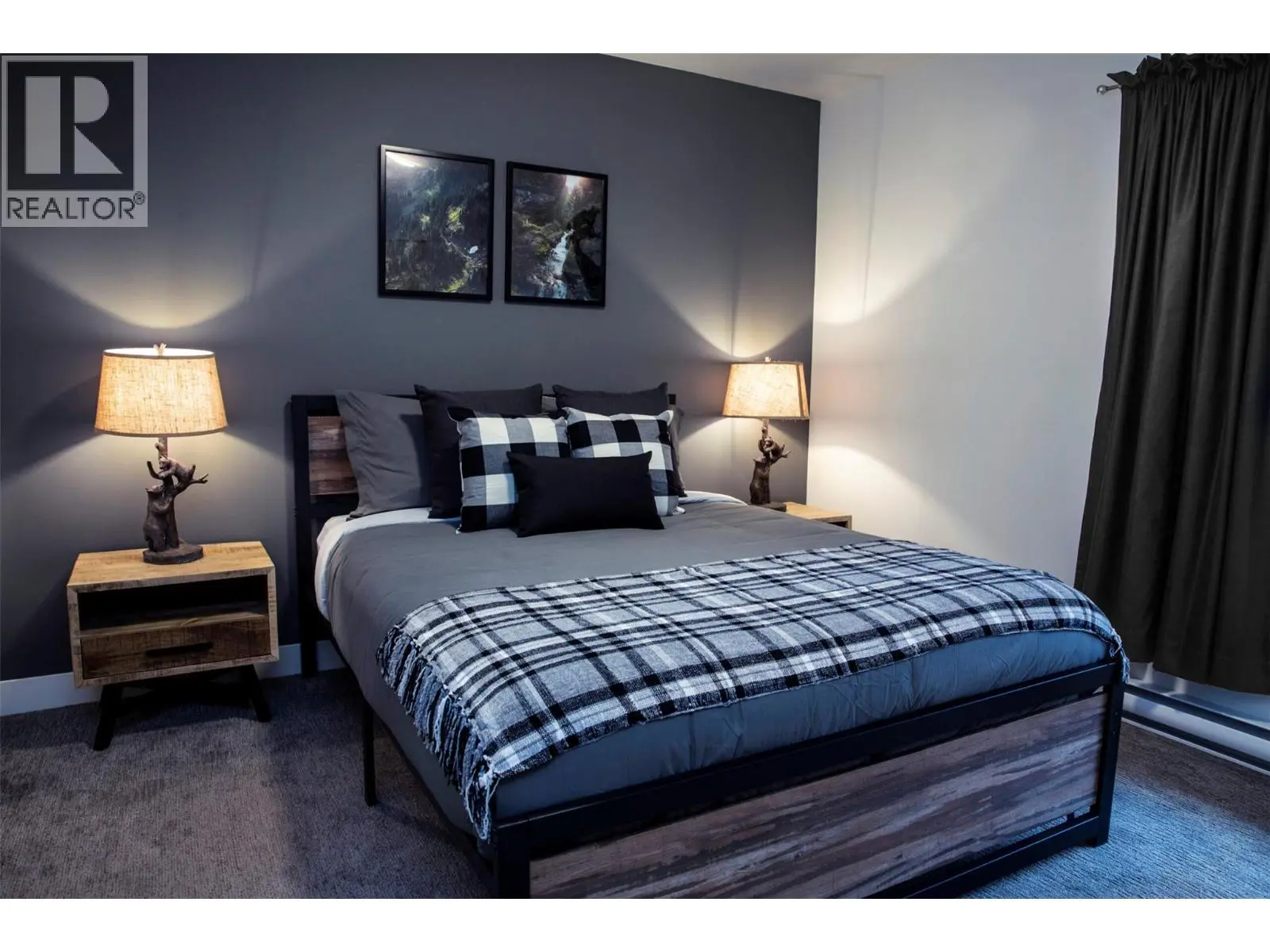 1901 Nels Nelson Crescent Unit# 5101. Revelstoke, British Columbia