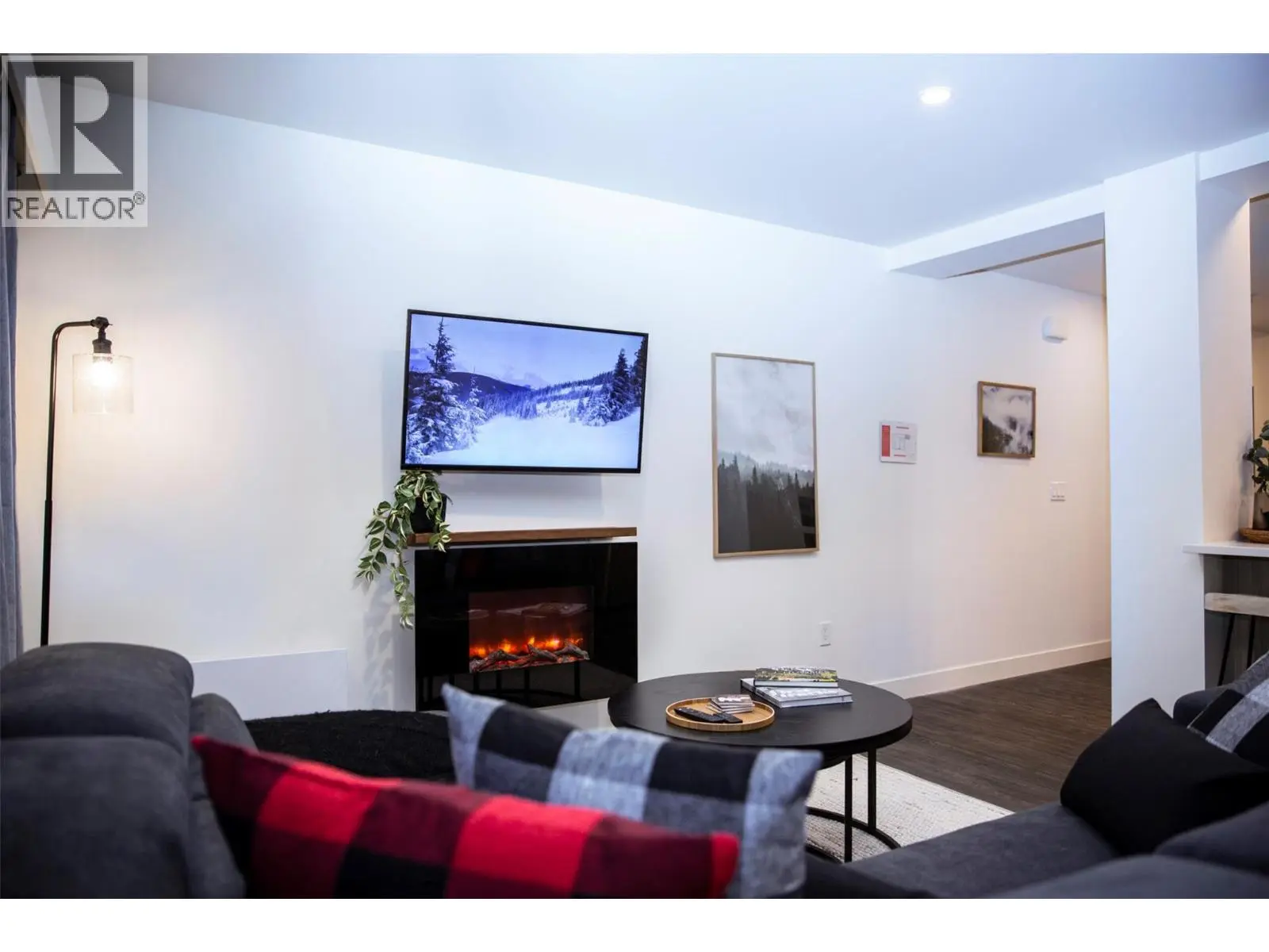 1901 Nels Nelson Crescent Unit# 5101. Revelstoke, British Columbia