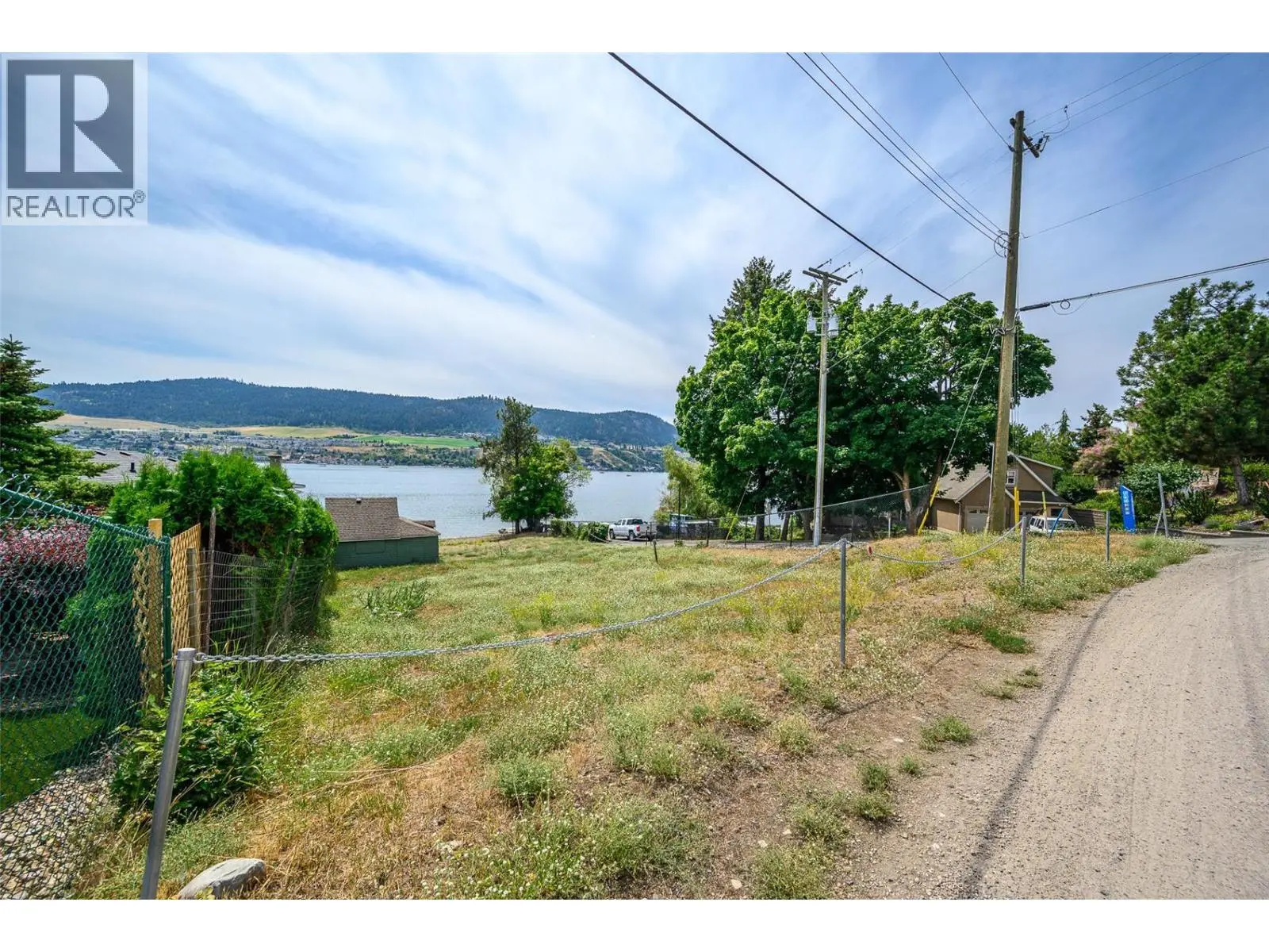 7501 Kennedy Lane. Vernon, British Columbia