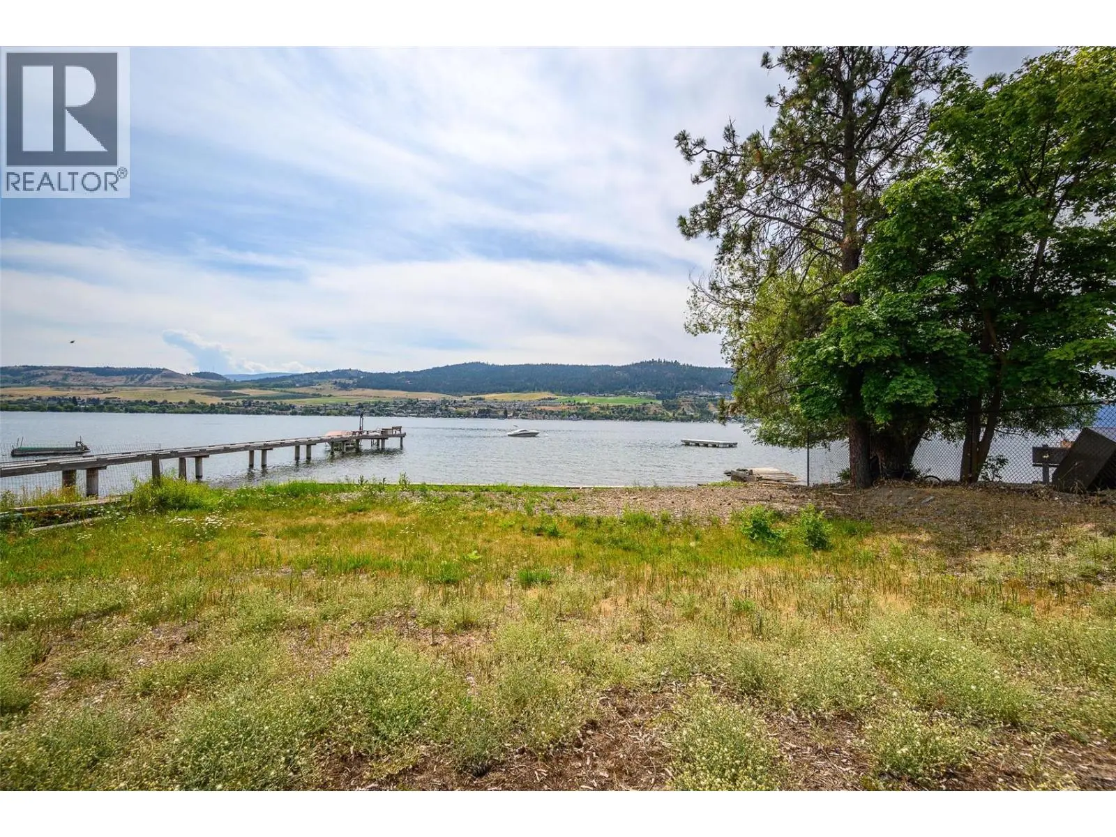 7501 Kennedy Lane. Vernon, British Columbia