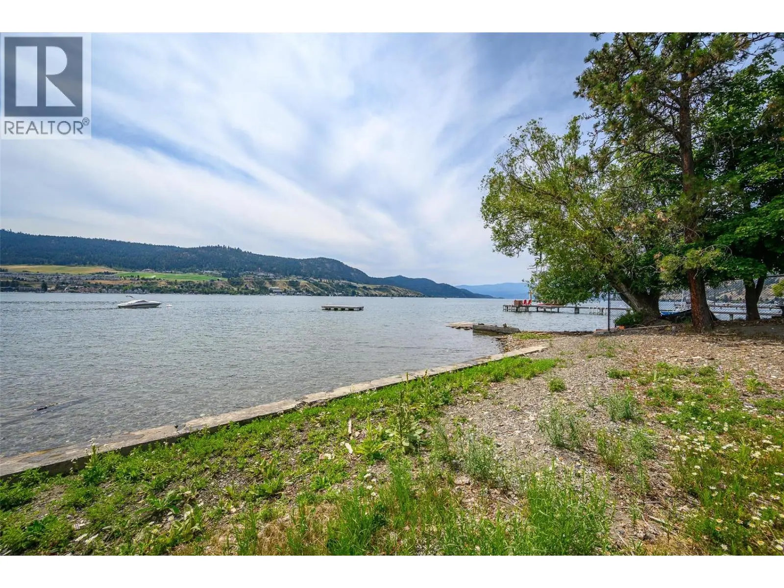 7501 Kennedy Lane. Vernon, British Columbia