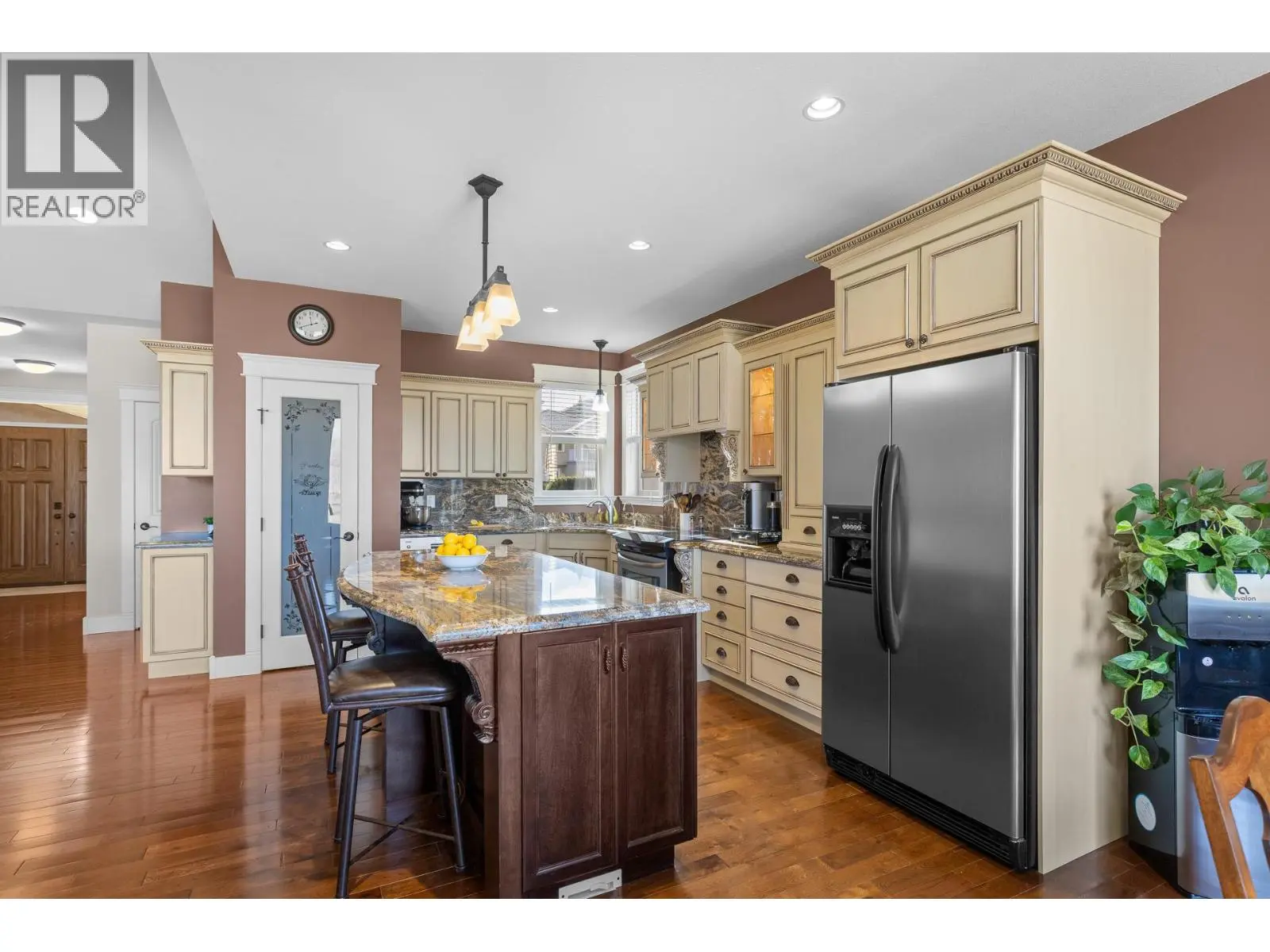 11909 La Costa Lane. Osoyoos, British Columbia