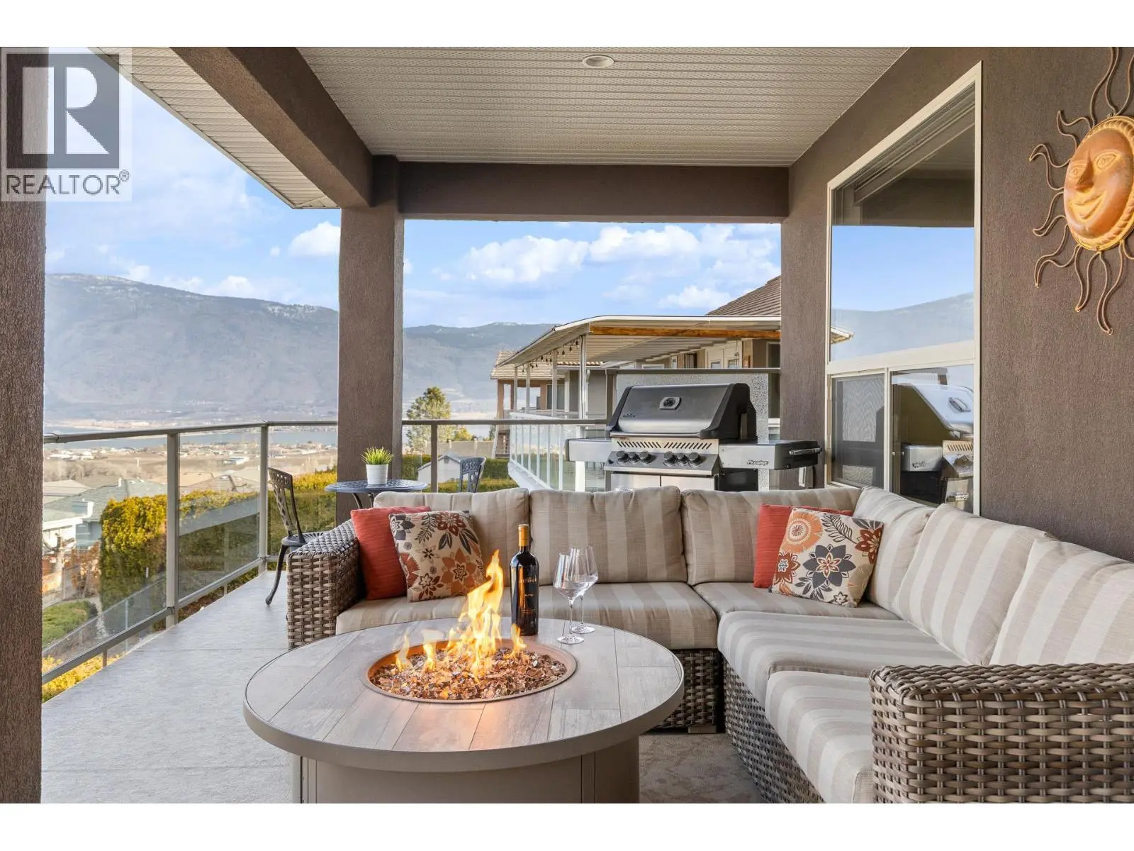 11909 La Costa Lane. Osoyoos, British Columbia