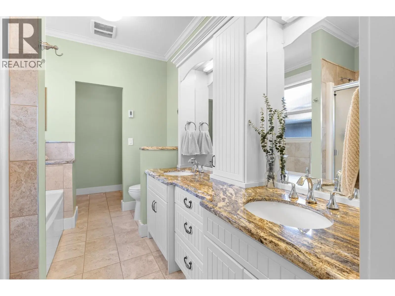 11909 La Costa Lane. Osoyoos, British Columbia