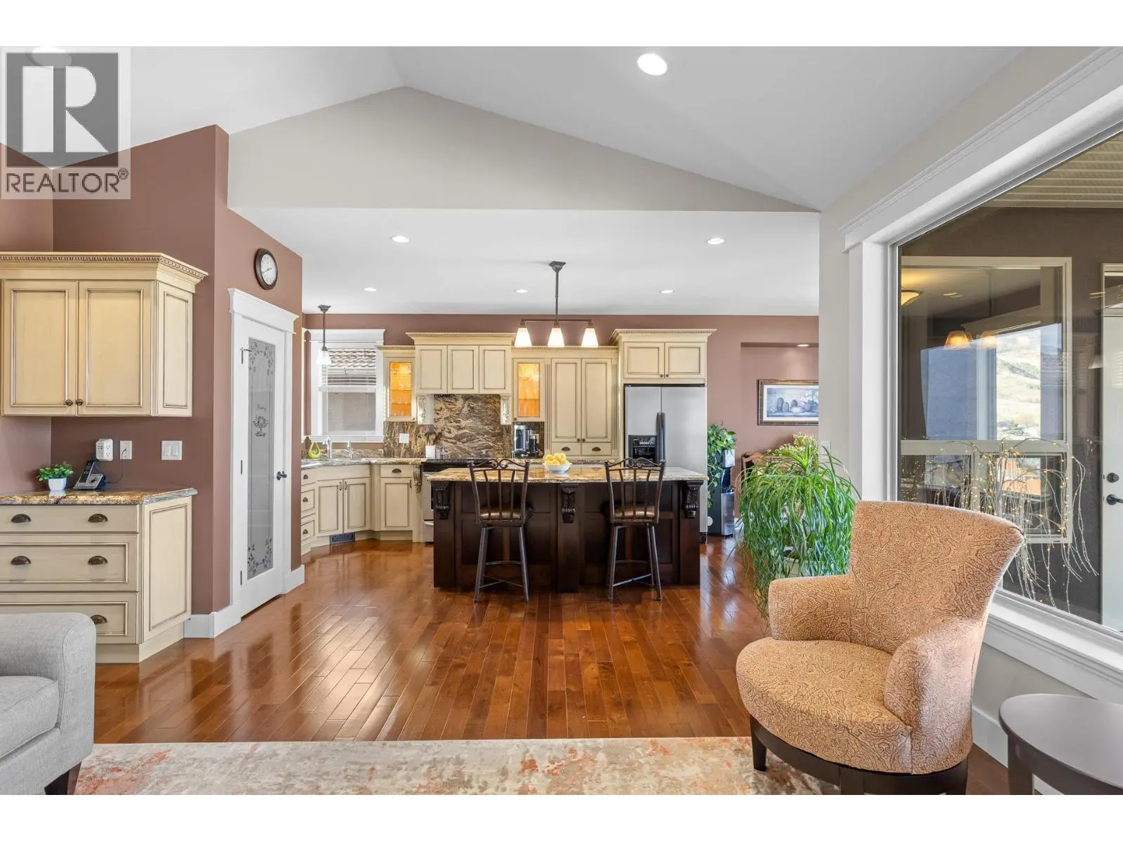 11909 La Costa Lane. Osoyoos, British Columbia