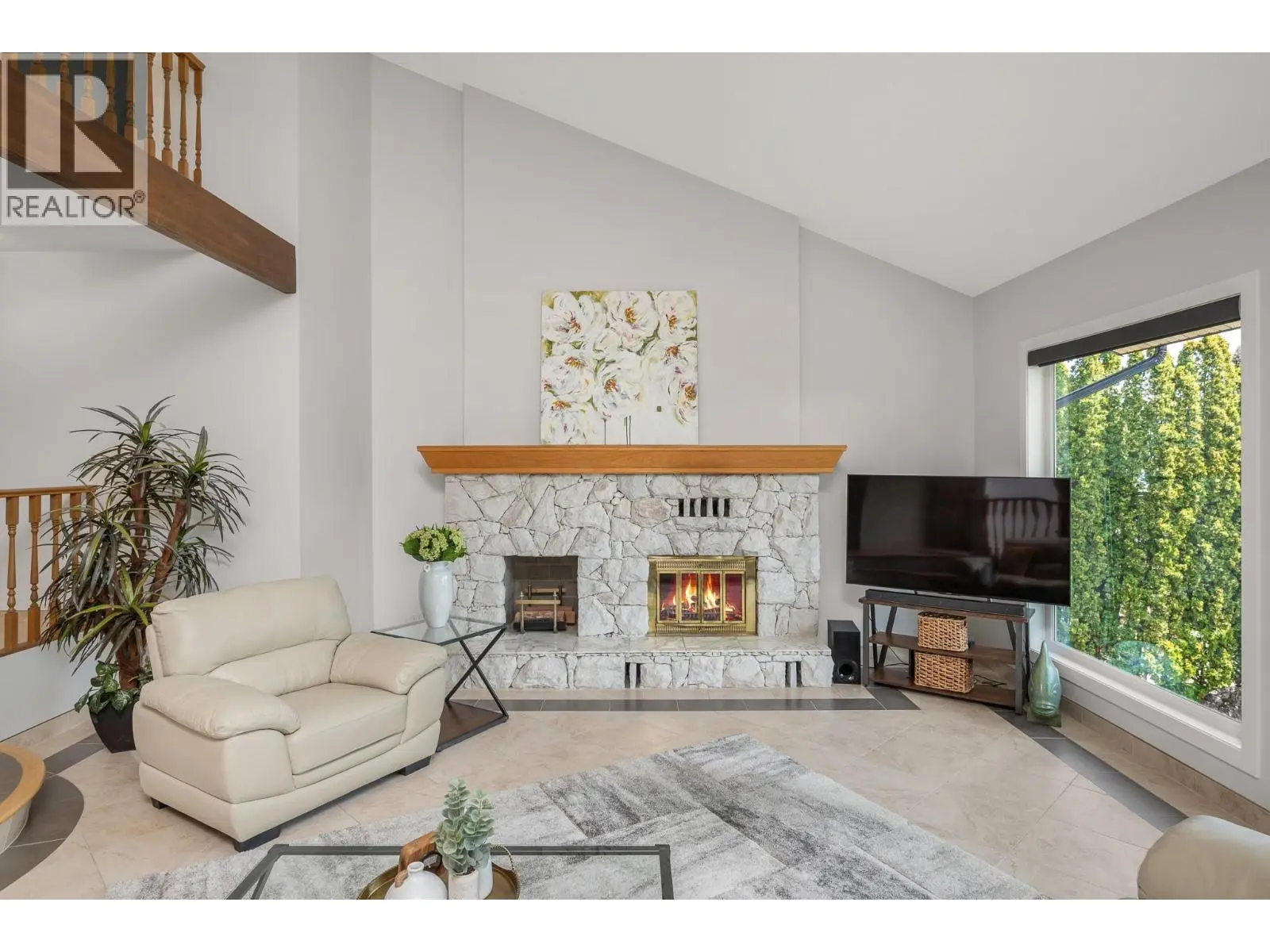 7994 Tronson Road. Vernon, British Columbia
