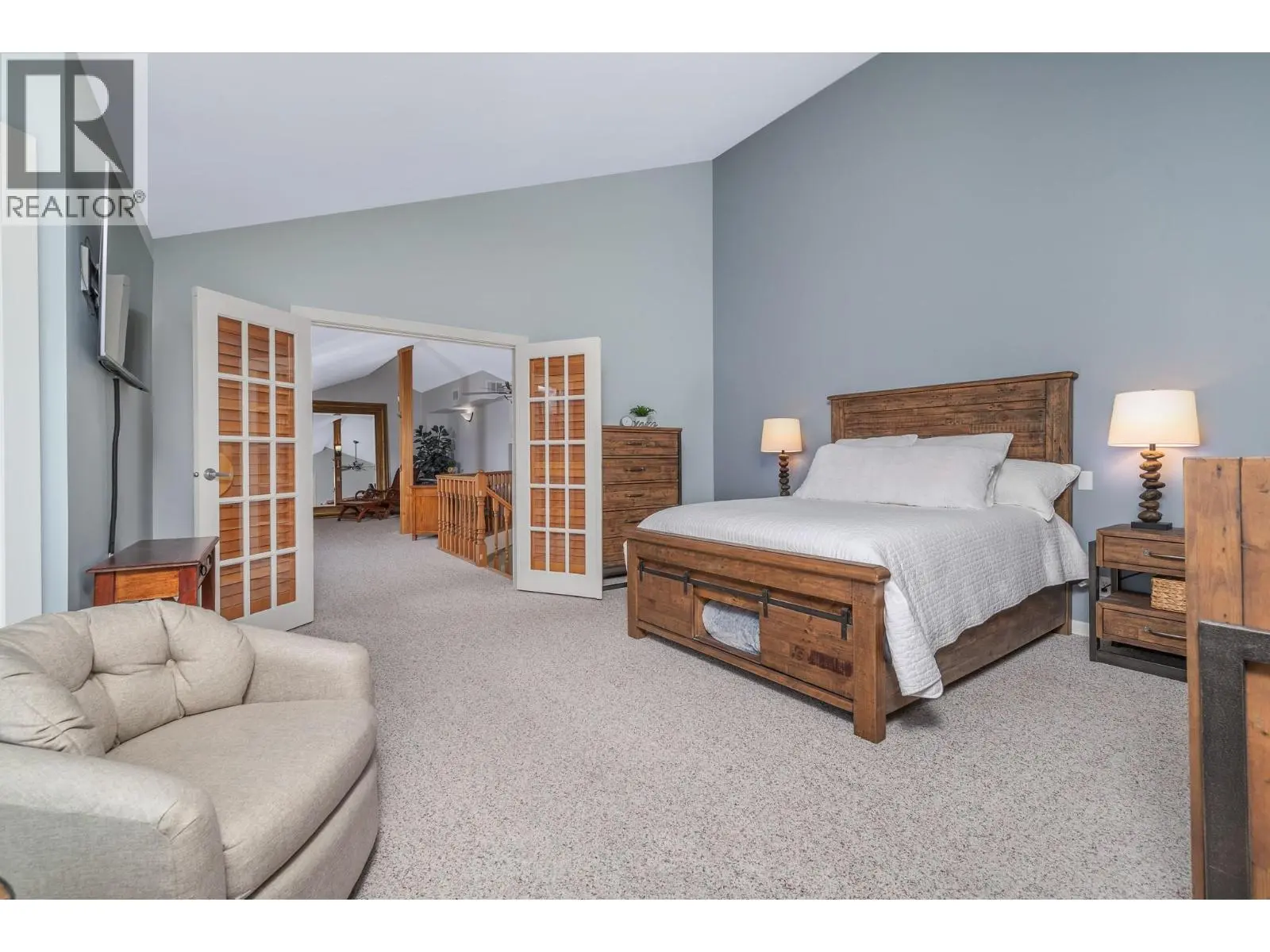 7994 Tronson Road. Vernon, British Columbia