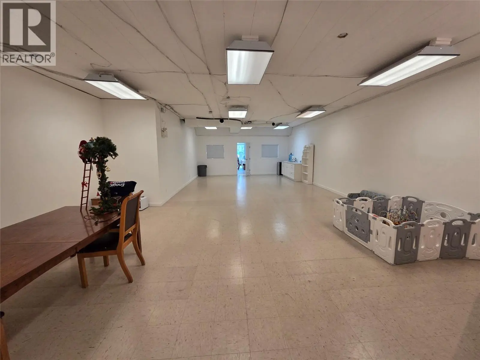 6239 Main Street. Oliver, British Columbia