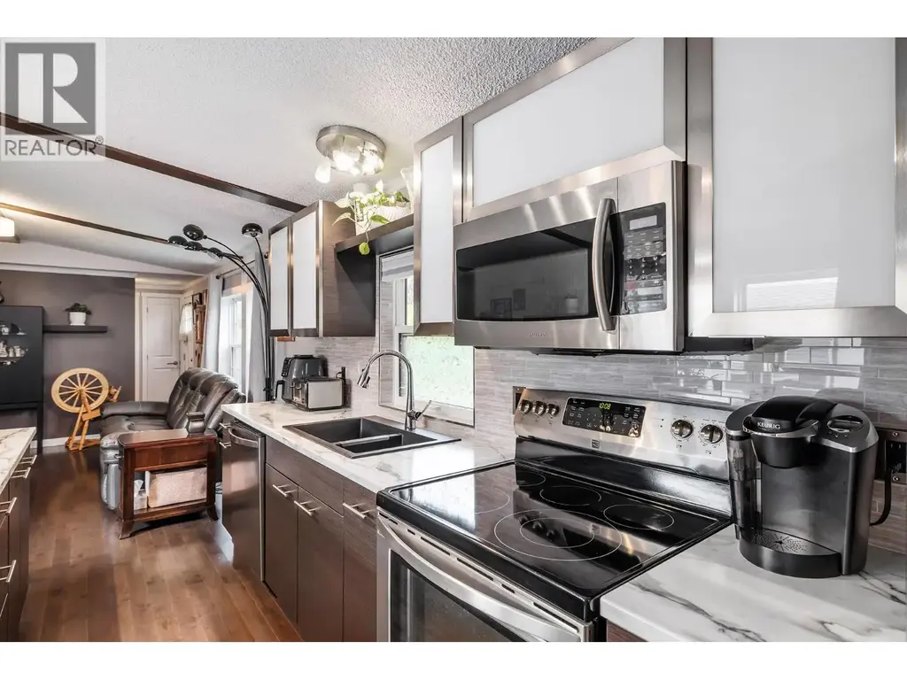 3381 Village Green Way Unit# 70, Westbank