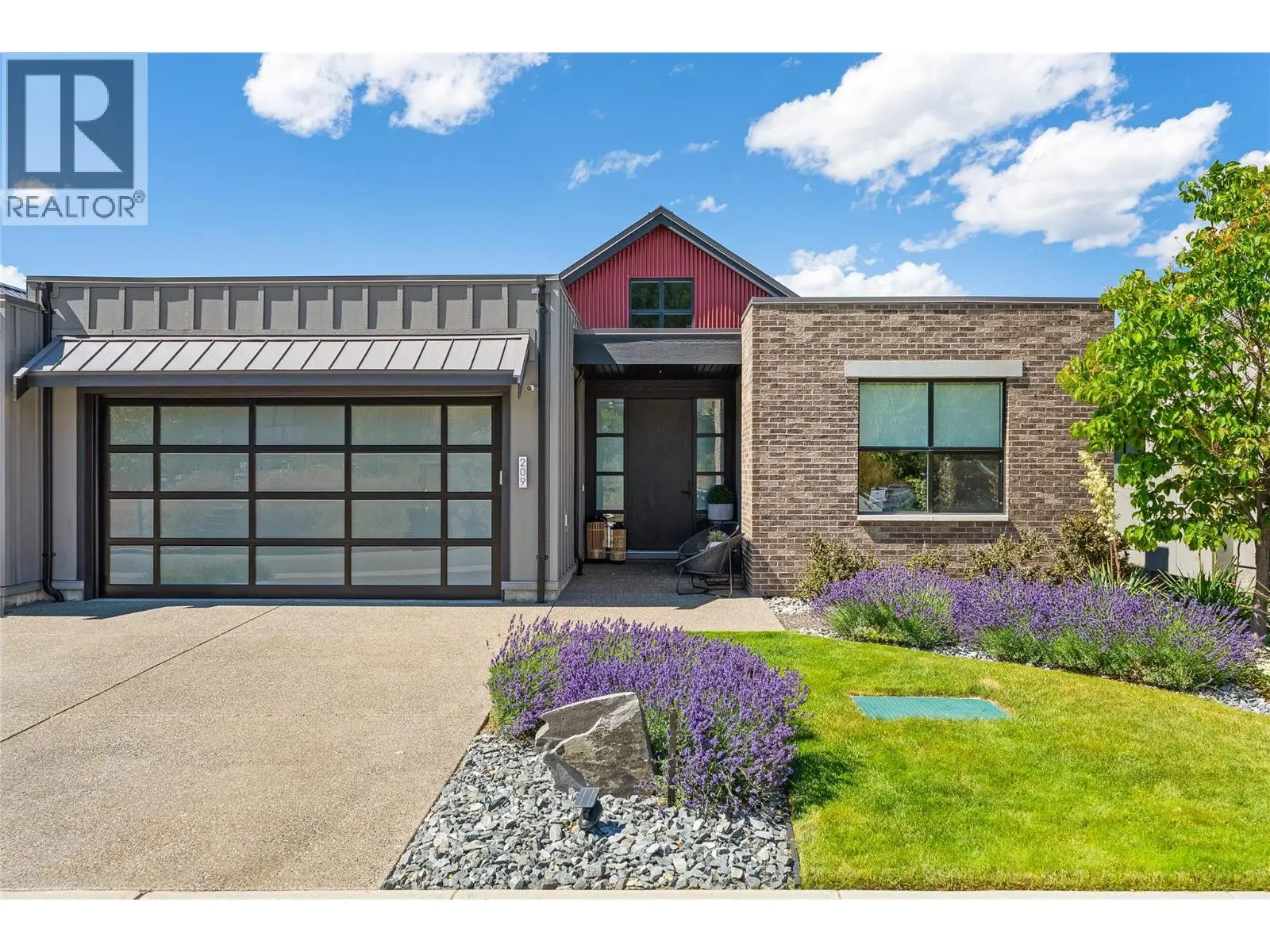 209 Ashcroft Place. Vernon, British Columbia