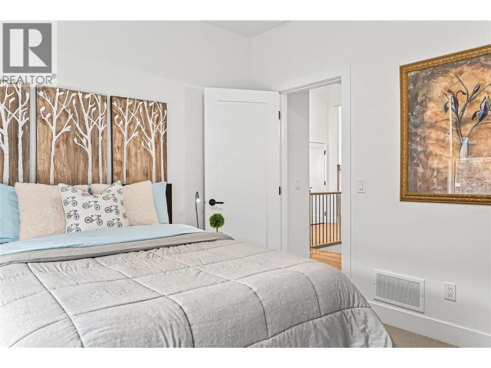 209 Ashcroft Place. Vernon, British Columbia