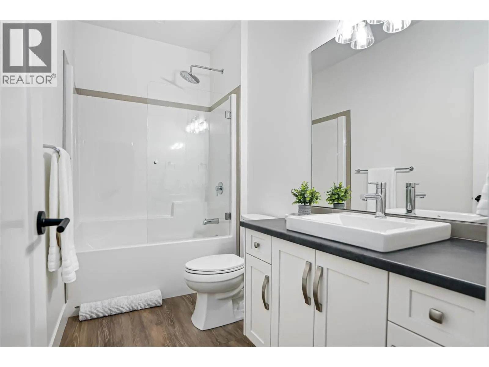 209 Ashcroft Place. Vernon, British Columbia