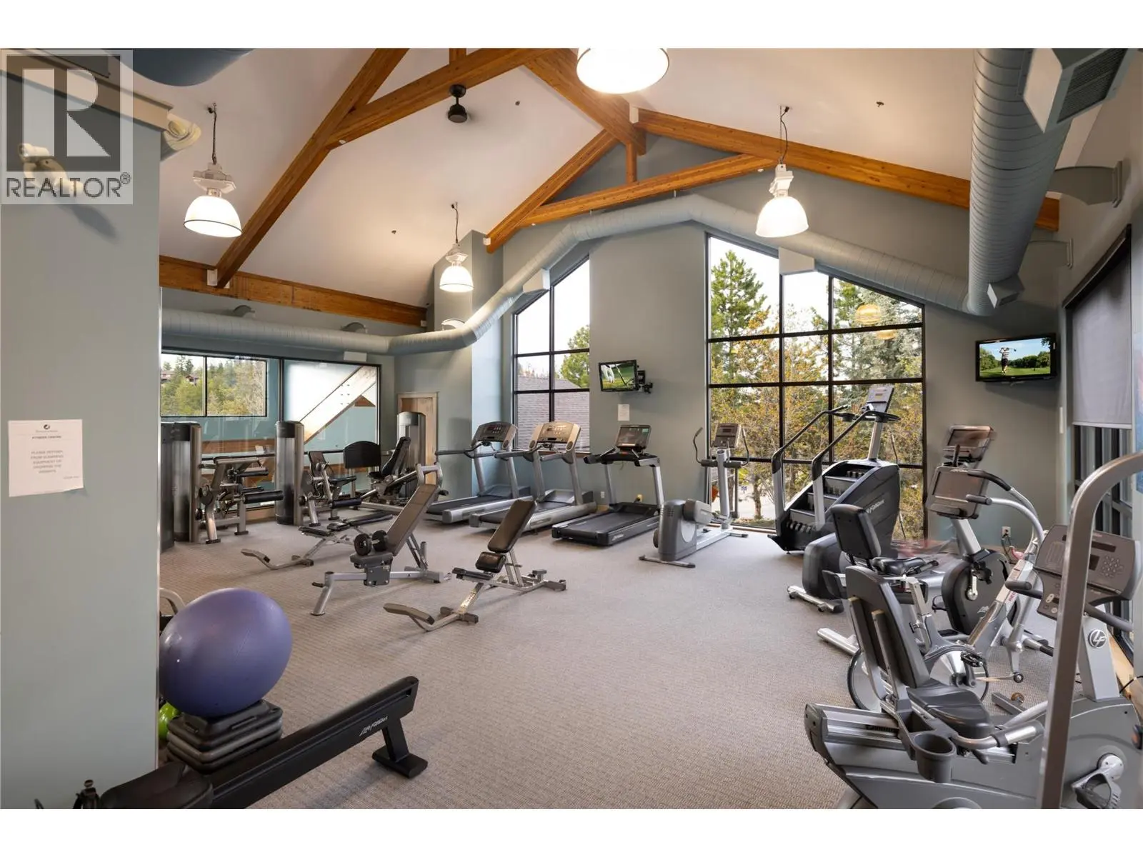 209 Ashcroft Place. Vernon, British Columbia