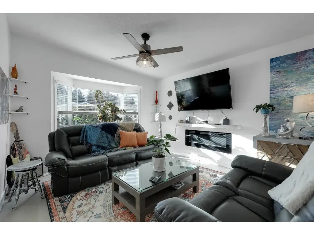 35 1400 164 Street, Surrey