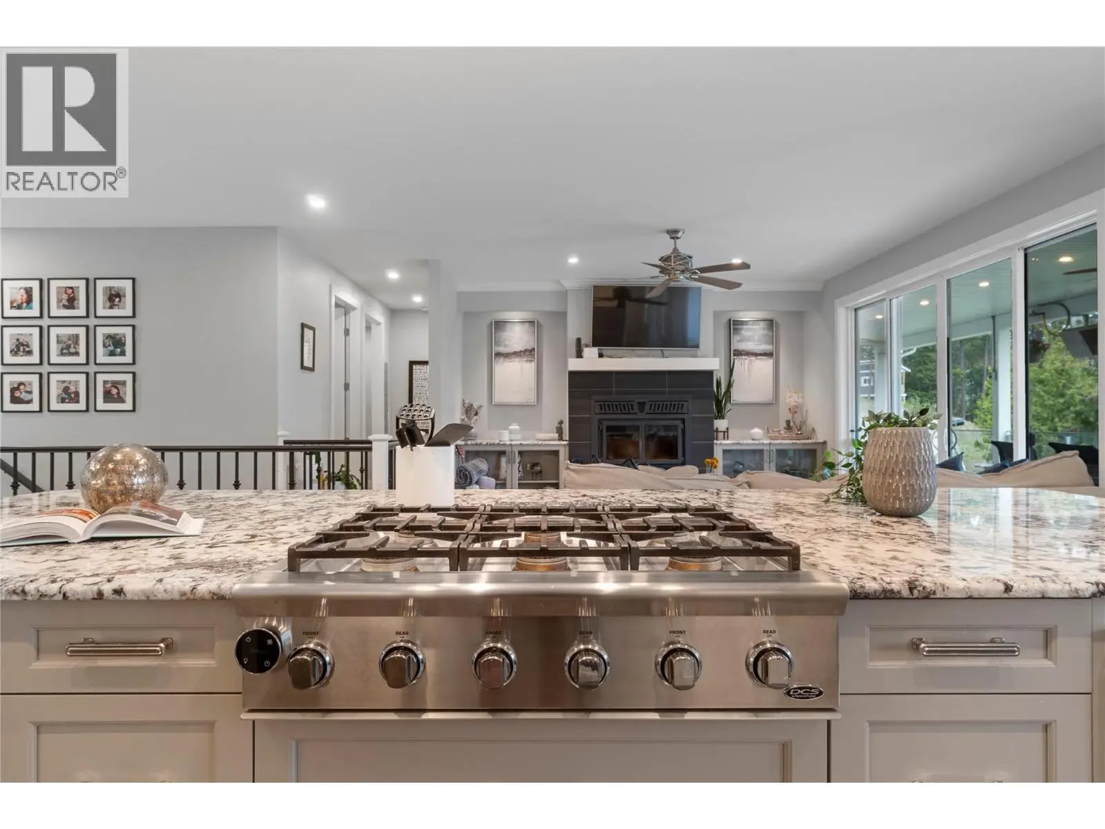 2030 Canoe Beach Drive Ne. Salmon Arm, British Columbia