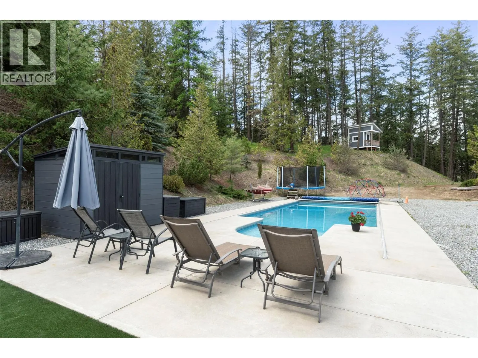 2030 Canoe Beach Drive Ne. Salmon Arm, British Columbia