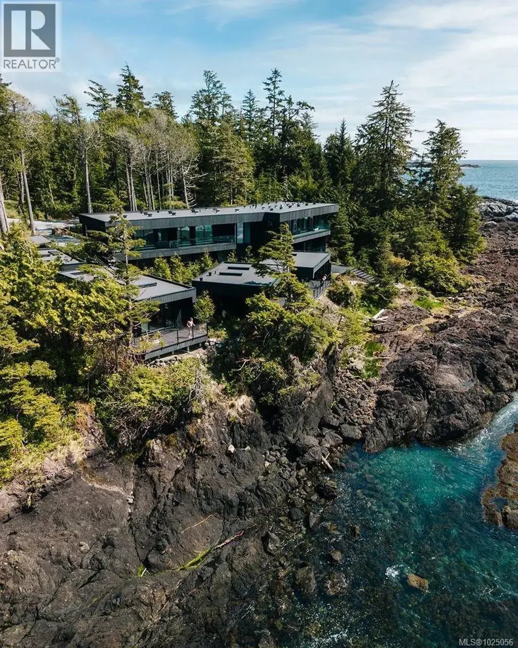 828 Odyssey Lane, Ucluelet