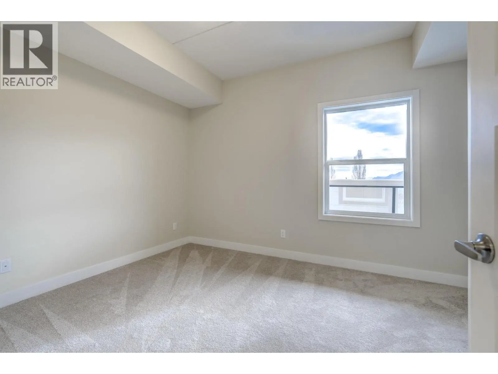 5620 51st Street Unit# 307. Osoyoos, British Columbia