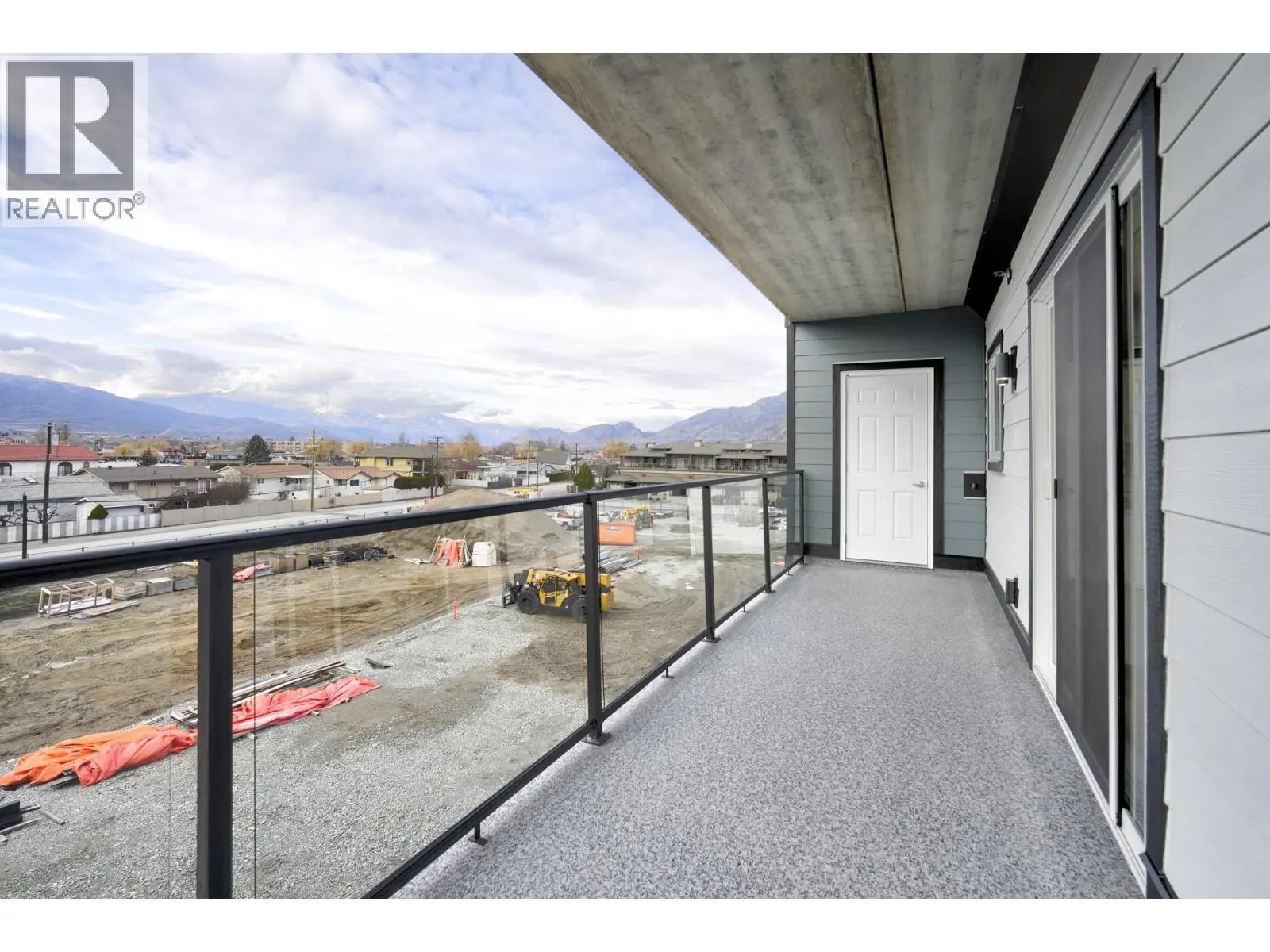 5620 51st Street Unit# 307. Osoyoos, British Columbia