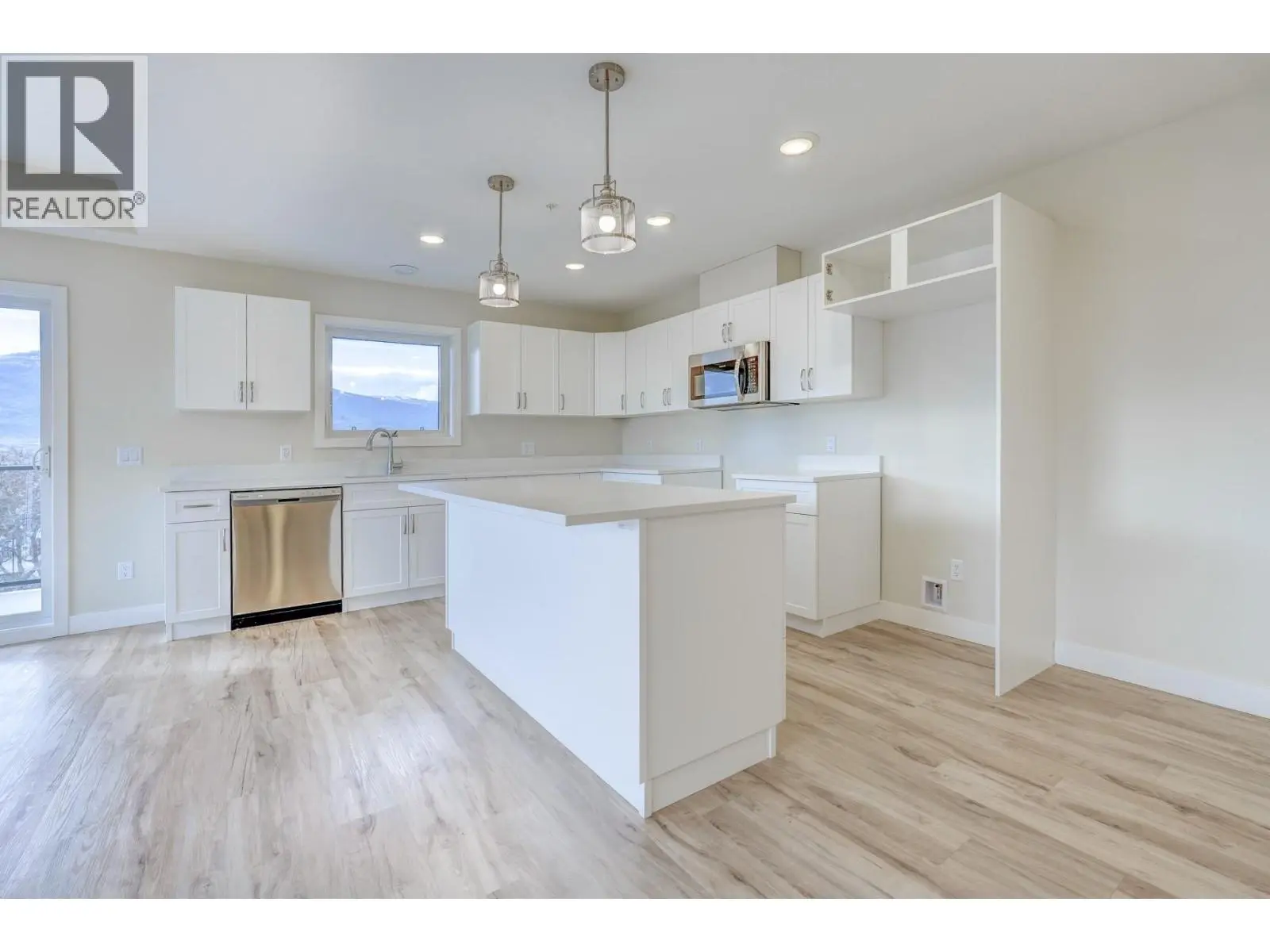 5620 51st Street Unit# 307. Osoyoos, British Columbia