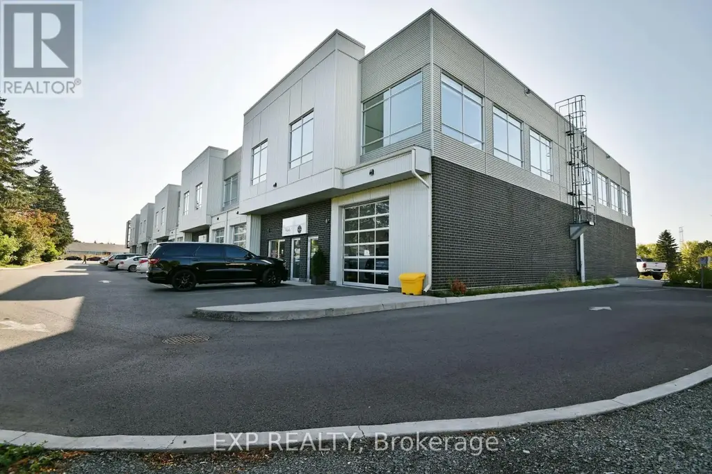 114 - 65 Denzil Doyle Court, Ottawa