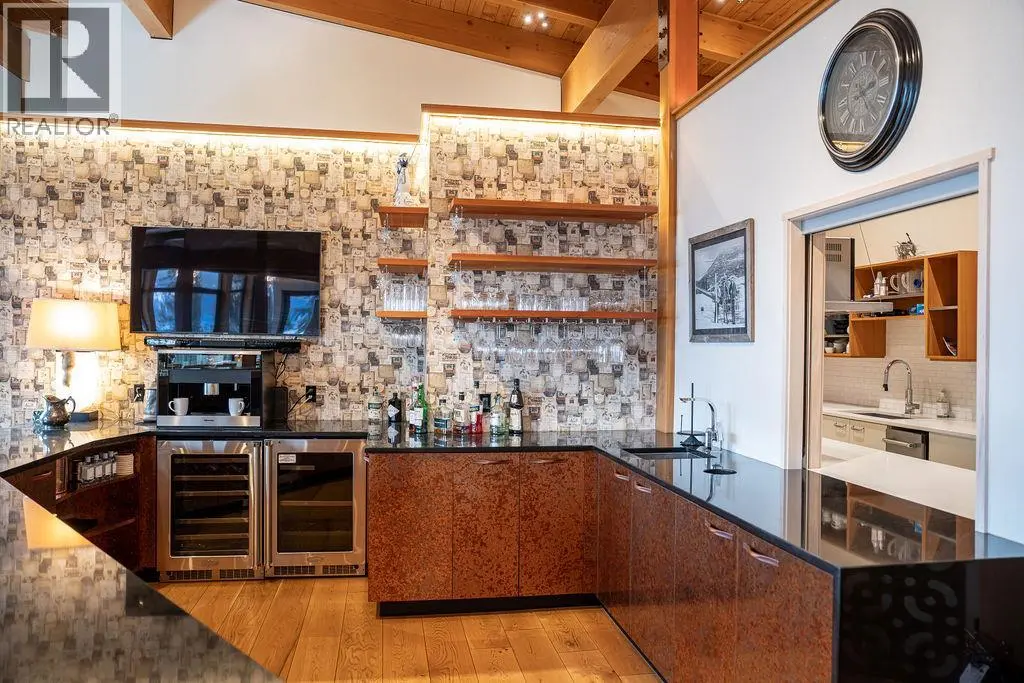 1944 Leidloff Road. Revelstoke, British Columbia
