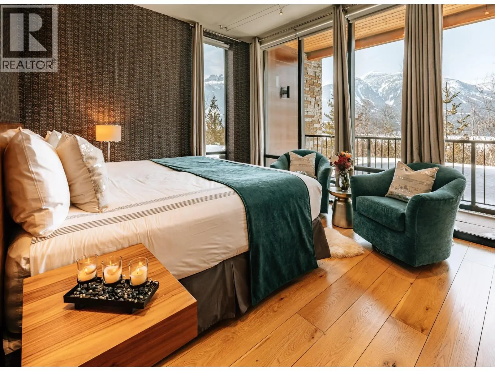 1944 Leidloff Road. Revelstoke, British Columbia