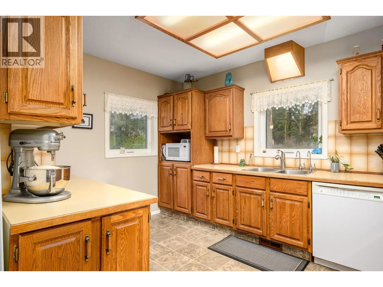 487 Mabel Lake Road. Lumby, British Columbia