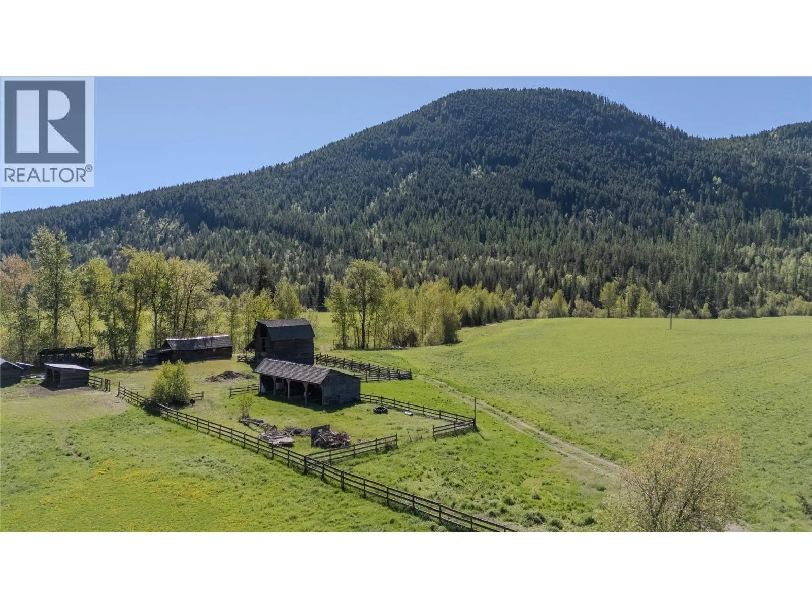487 Mabel Lake Road. Lumby, British Columbia