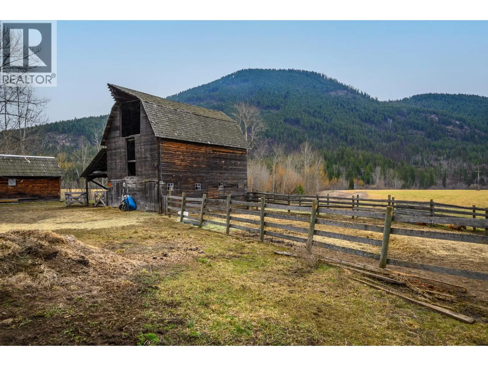 487 Mabel Lake Road. Lumby, British Columbia