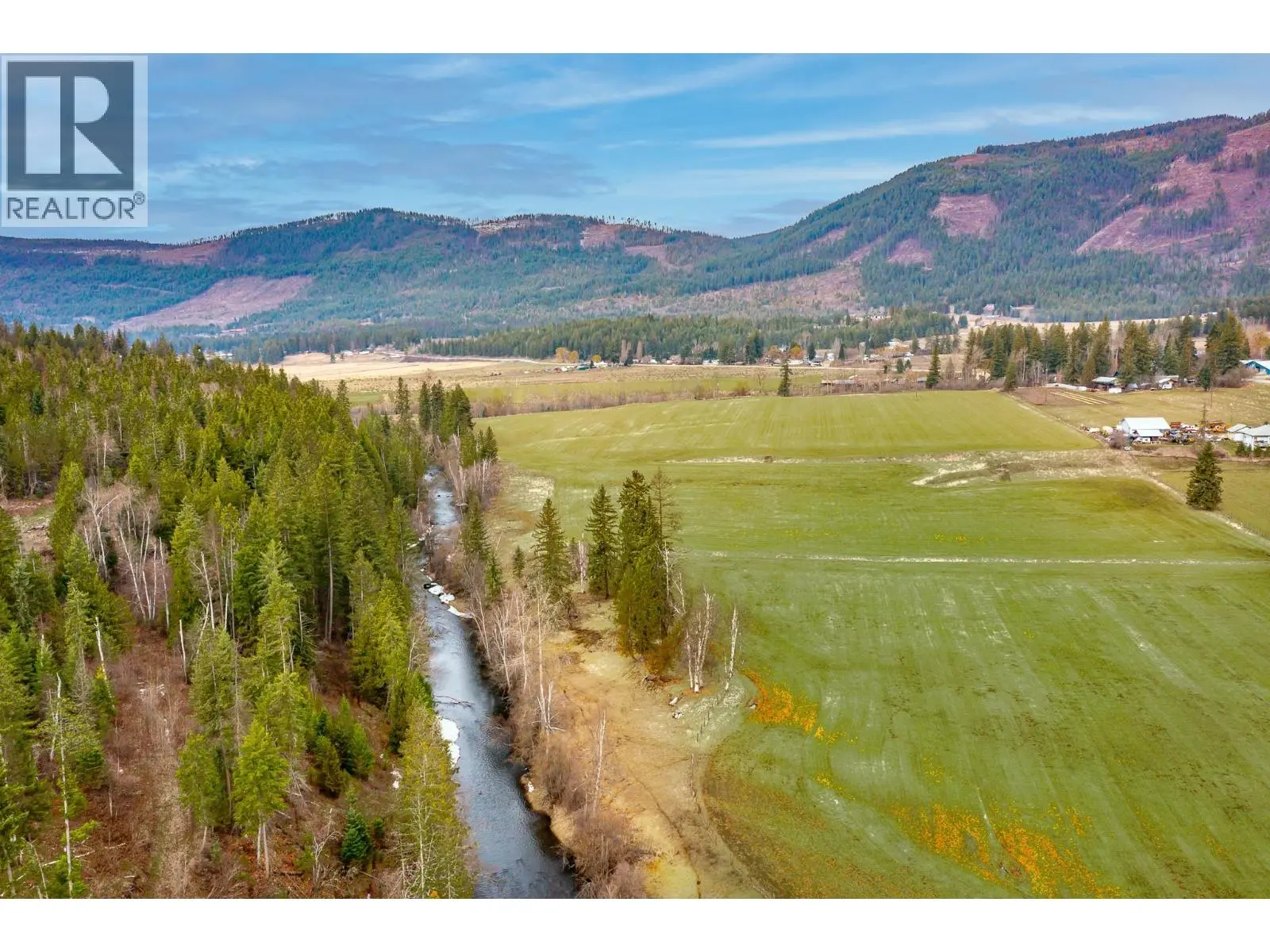 487 Mabel Lake Road. Lumby, British Columbia