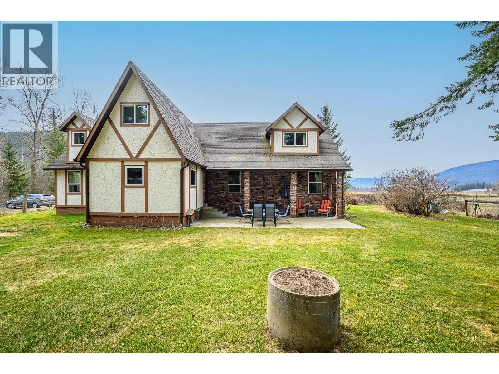 487 Mabel Lake Road. Lumby, British Columbia