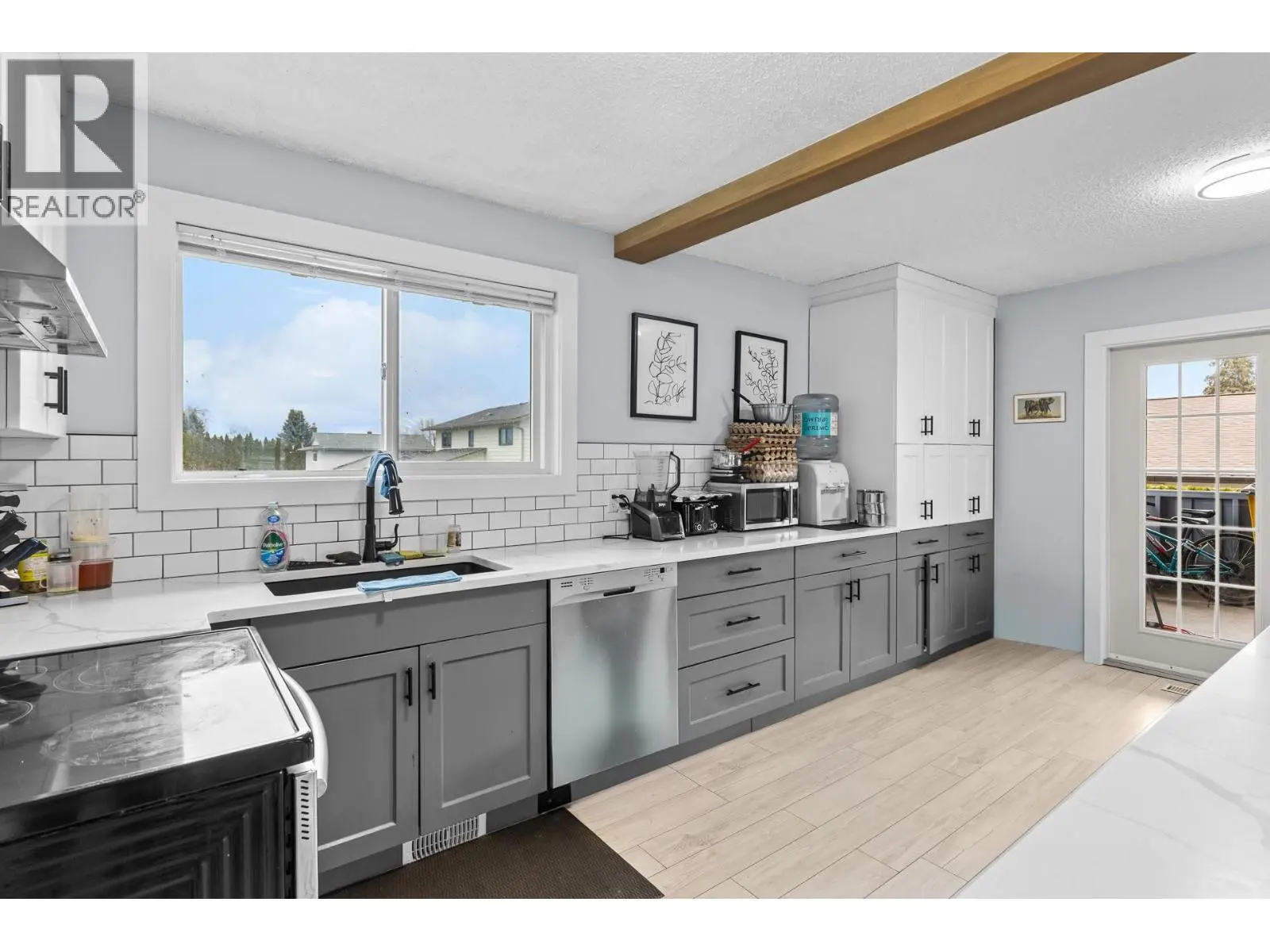 714 Young Road. Kelowna, British Columbia
