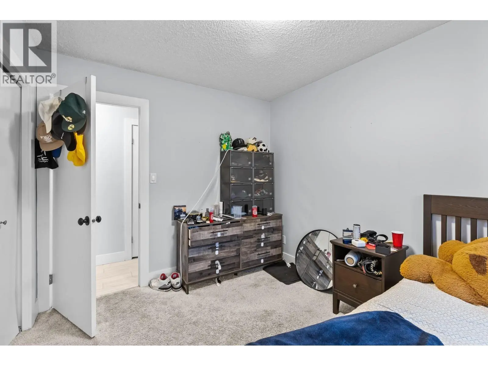 714 Young Road. Kelowna, British Columbia