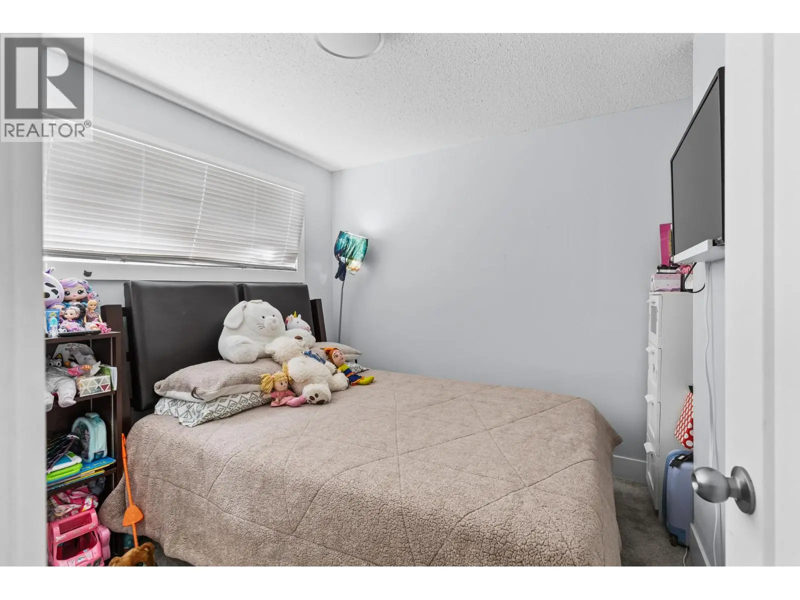 714 Young Road. Kelowna, British Columbia