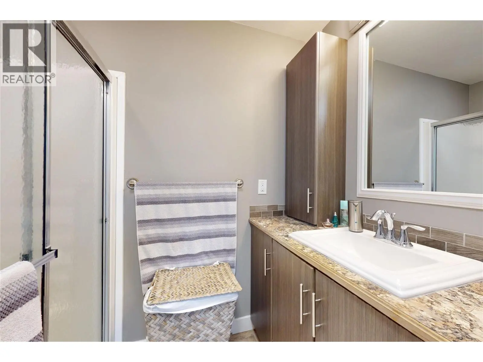 8945 Hwy 97n Unit# 69. Kelowna, British Columbia