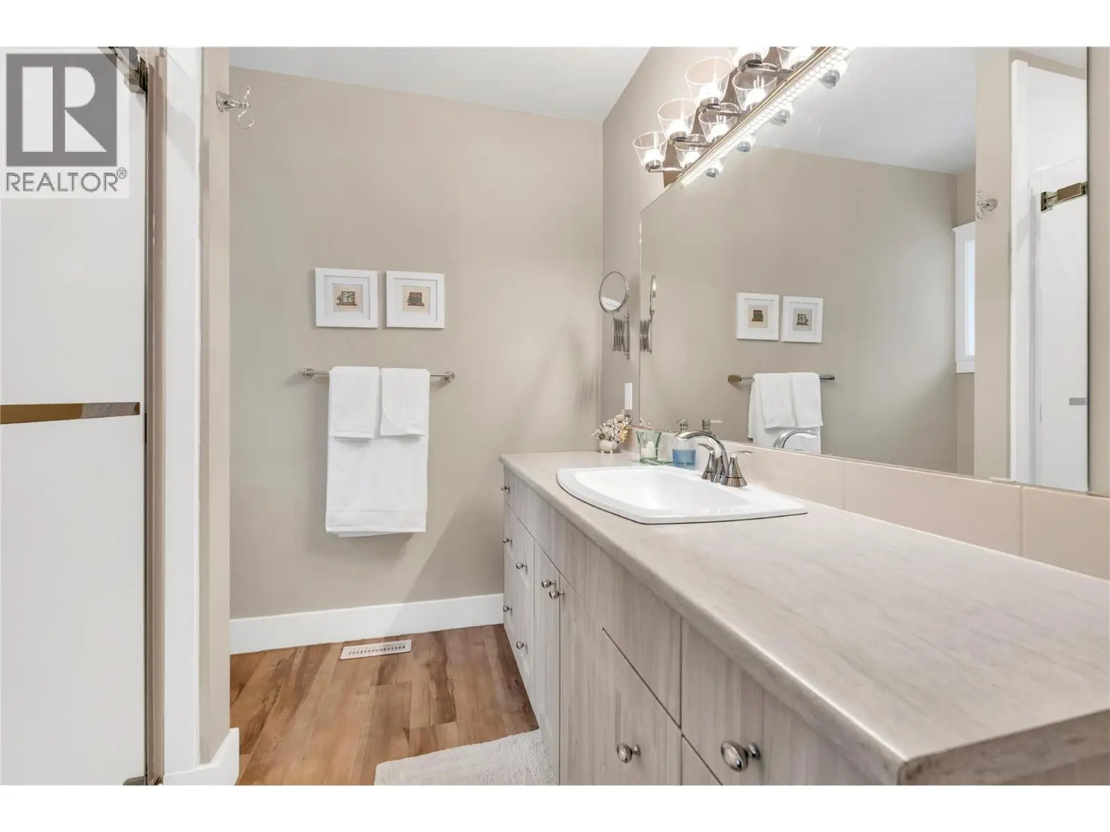 451 Princeton Summerland Road. Princeton, British Columbia