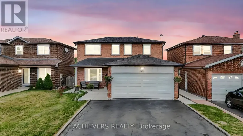 4024 Longo Circle E, Mississauga (Malton)